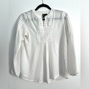 💥Moving sale💥 White drape top